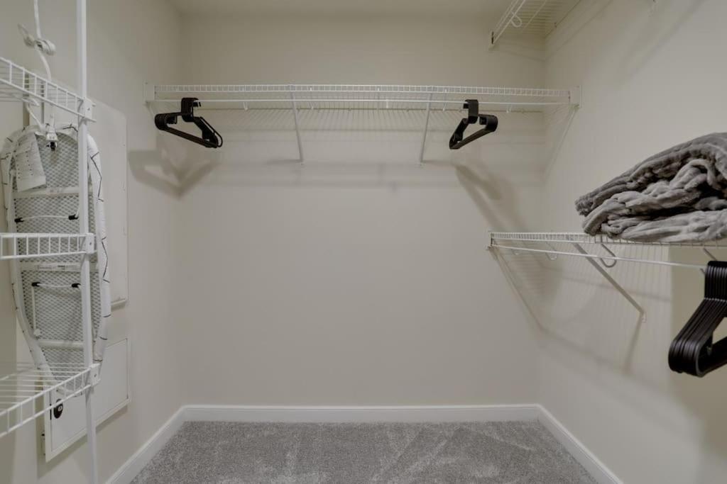 Condo With Gym And Pool In Pentagon City 8Min To Dca Arlington Buitenkant foto