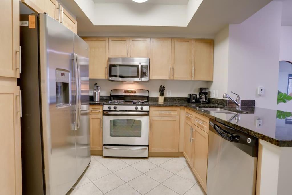 Condo With Gym And Pool In Pentagon City 8Min To Dca Arlington Buitenkant foto